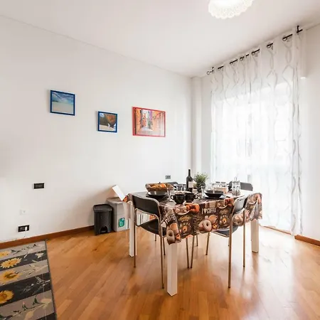Appartement Black&white - Youtown